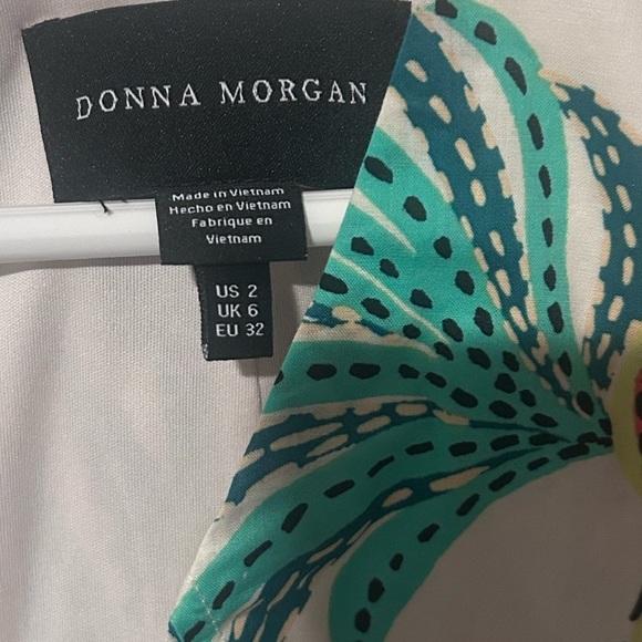 Donna Morgan Floral Print Mini Summer V-Neck A-line Casual Flutter Sleeves Sz 2 - Picture 9 of 11